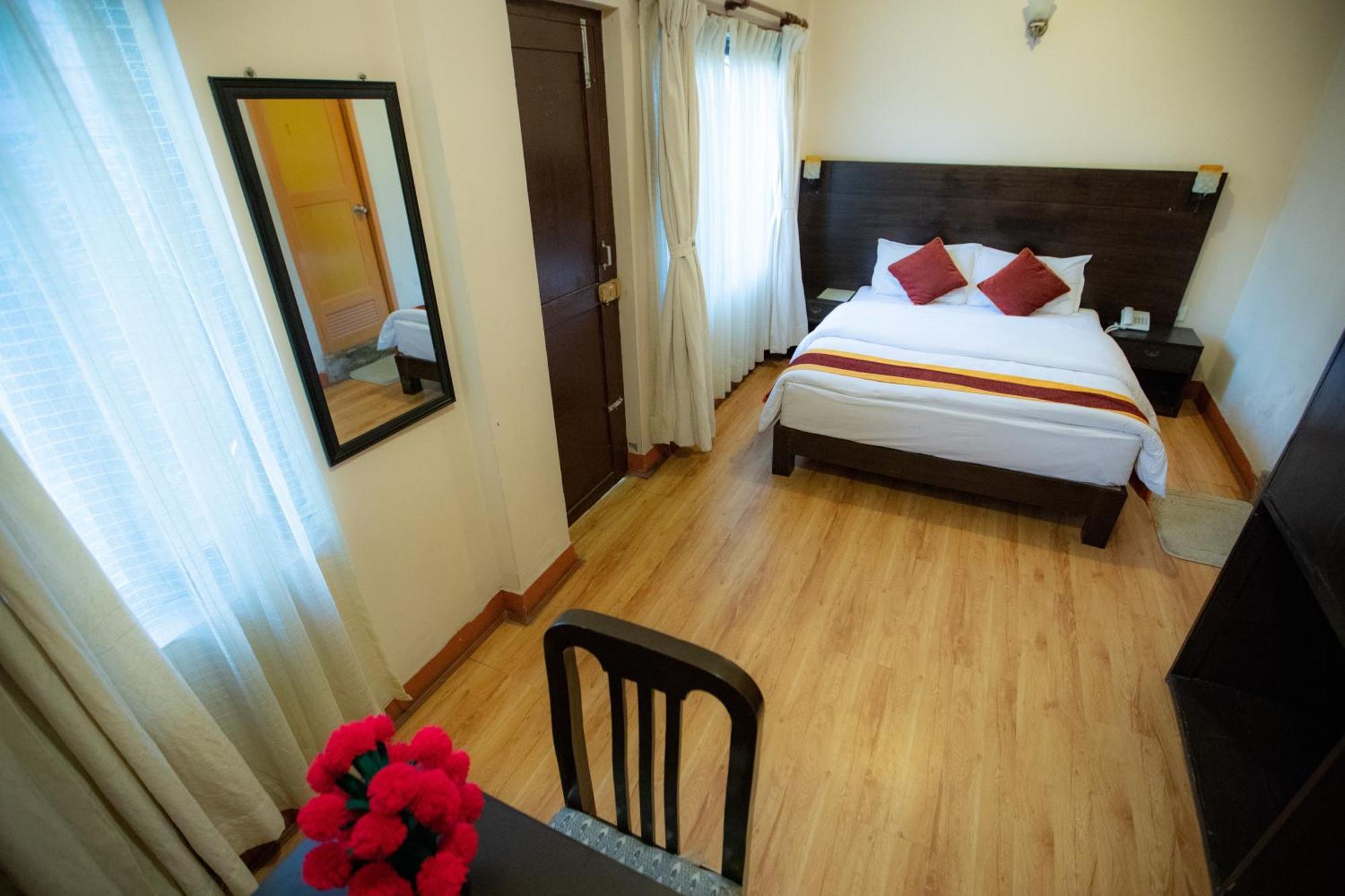 Kathmandu Sunny Hotel Exterior photo