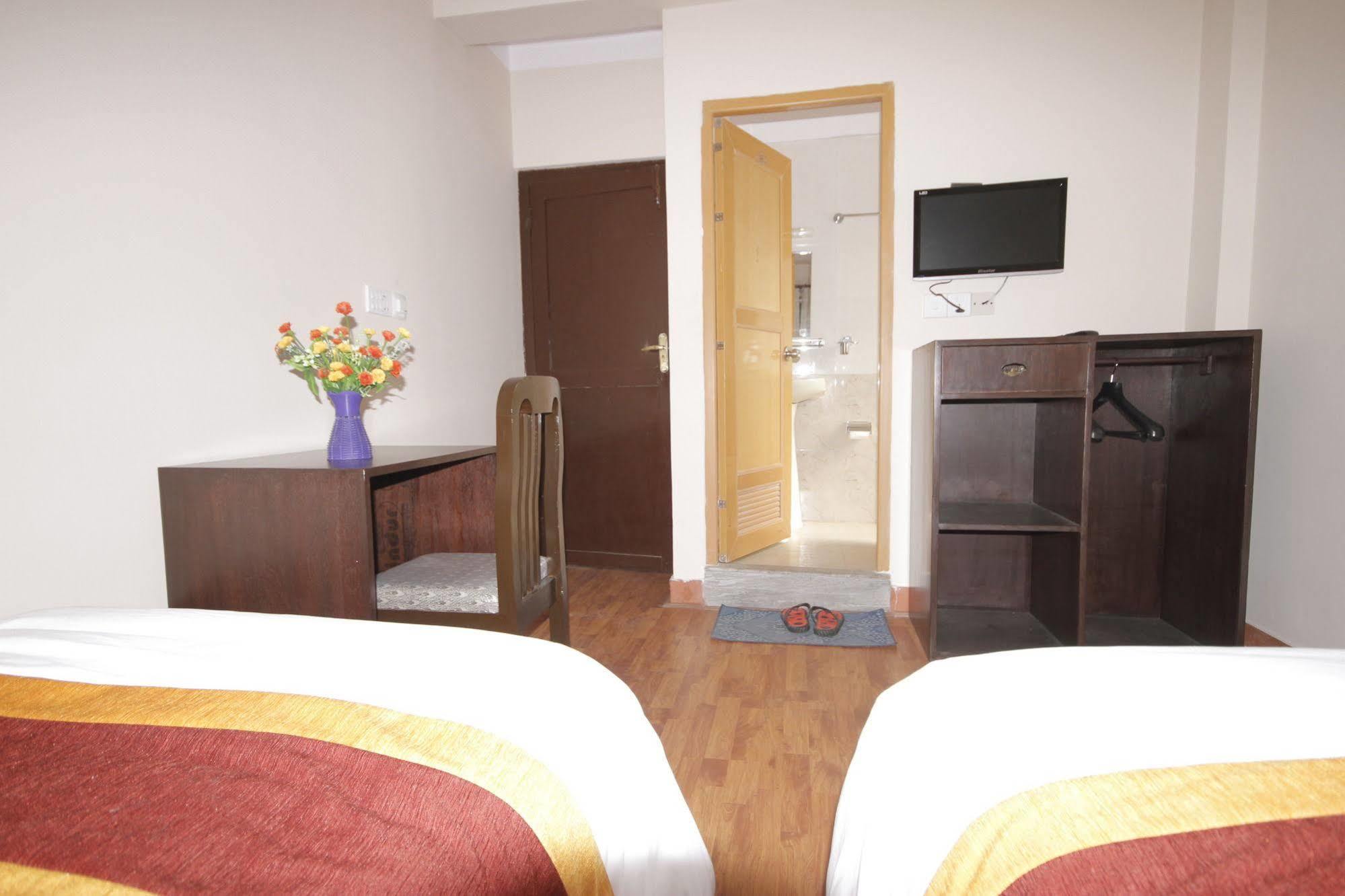 Kathmandu Sunny Hotel Exterior photo