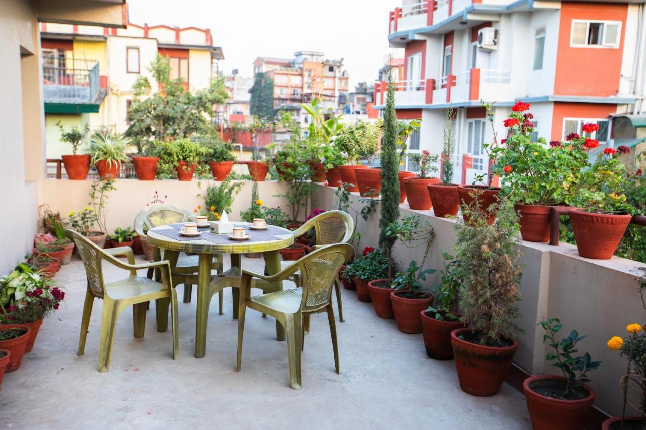 Kathmandu Sunny Hotel Exterior photo